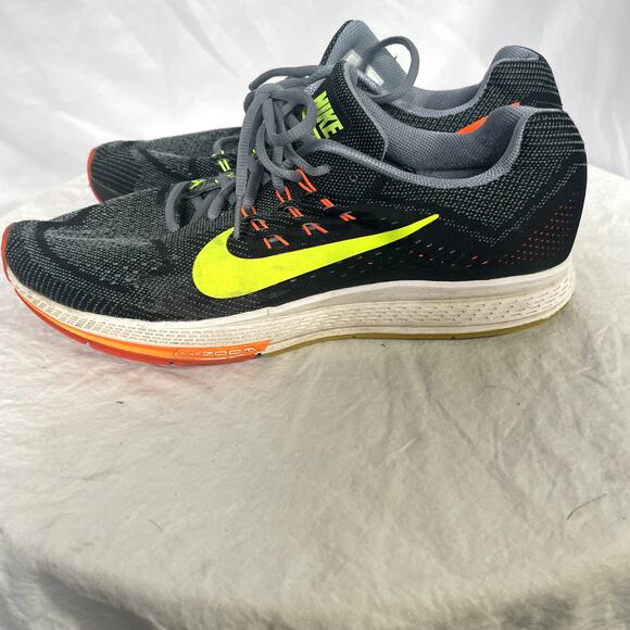 Nike Size 12 Zoom Air Structure 18 Running sneakers shoes Men Gray black neon - Picture 8 of 12